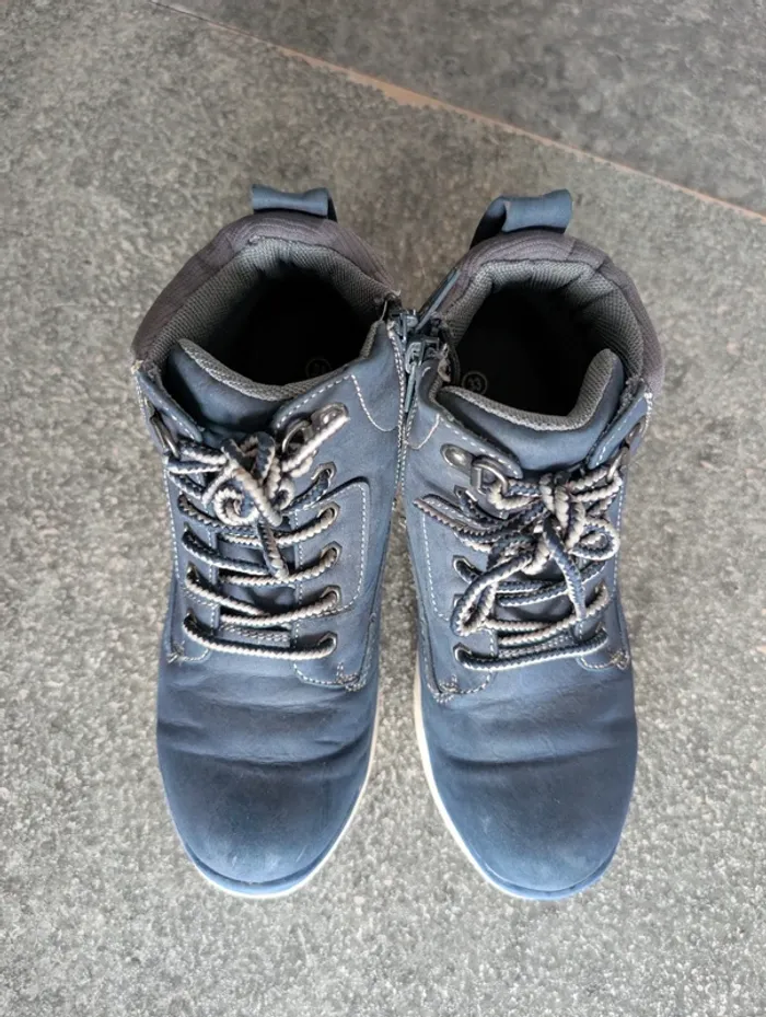 Bottines bleu marine taille 33 - photo numéro 2