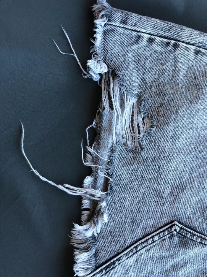 Jupe en jean bershka taille 38 - photo numéro 4
