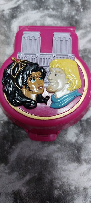 Le bossu de notre dame 1995 Polly Pocket