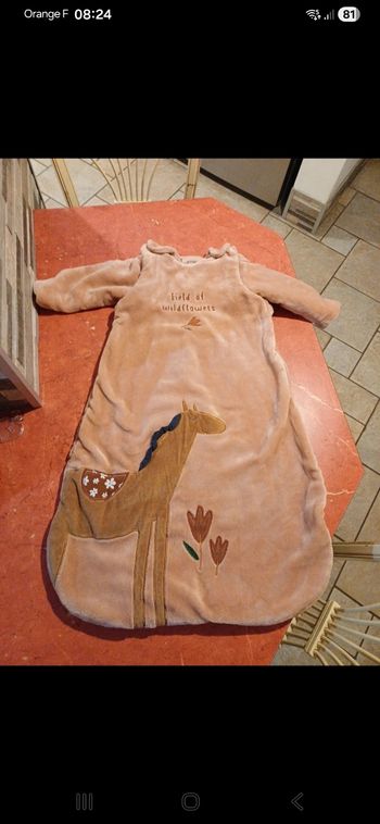 Gigoteuse bébé taille 6 / 18 mois