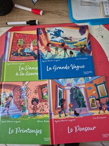 Lot 4 livres - Le musée magique