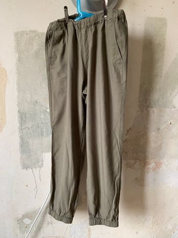 Pantalon parachute UNIQLO kids en lin kaki 13 ans