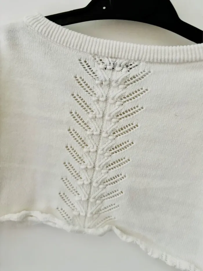 Gilet Boléro broderie très bon état 4 ans blanc cassé C&A - photo numéro 4
