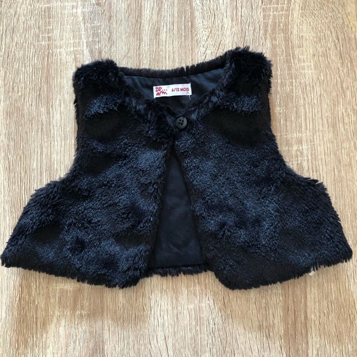 Boléro noir fourrure