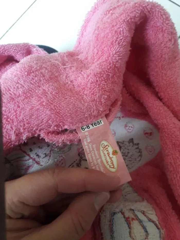 Peignoir rose Charlotte aux fraises taille 6/8 ans - photo numéro 9