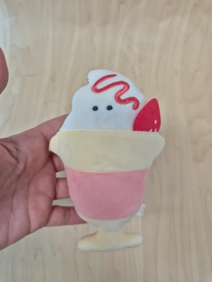 Porte-clés peluche Tsuburana Hitomi Ichigo Fare : Parfait - photo numéro 2