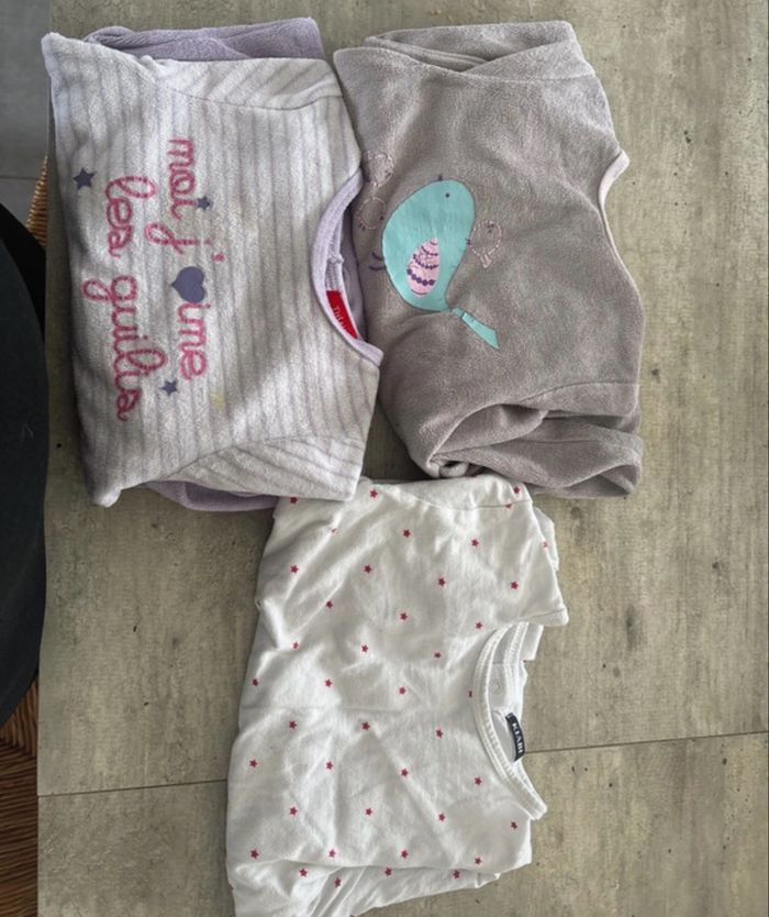 Pyjamas 18mois - photo numéro 2