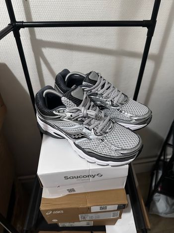 Saucony 