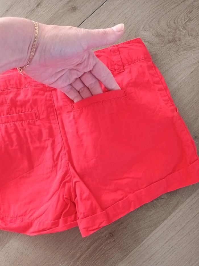 Short fille - photo numéro 5