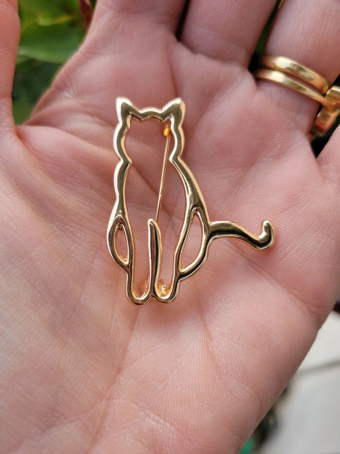 Broche chat 🐱 acier doré - photo numéro 6