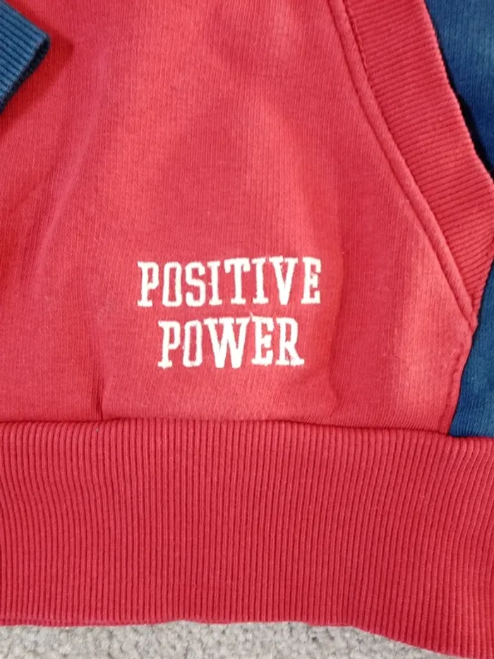 Tao. Sweat col zippé - photo numéro 4