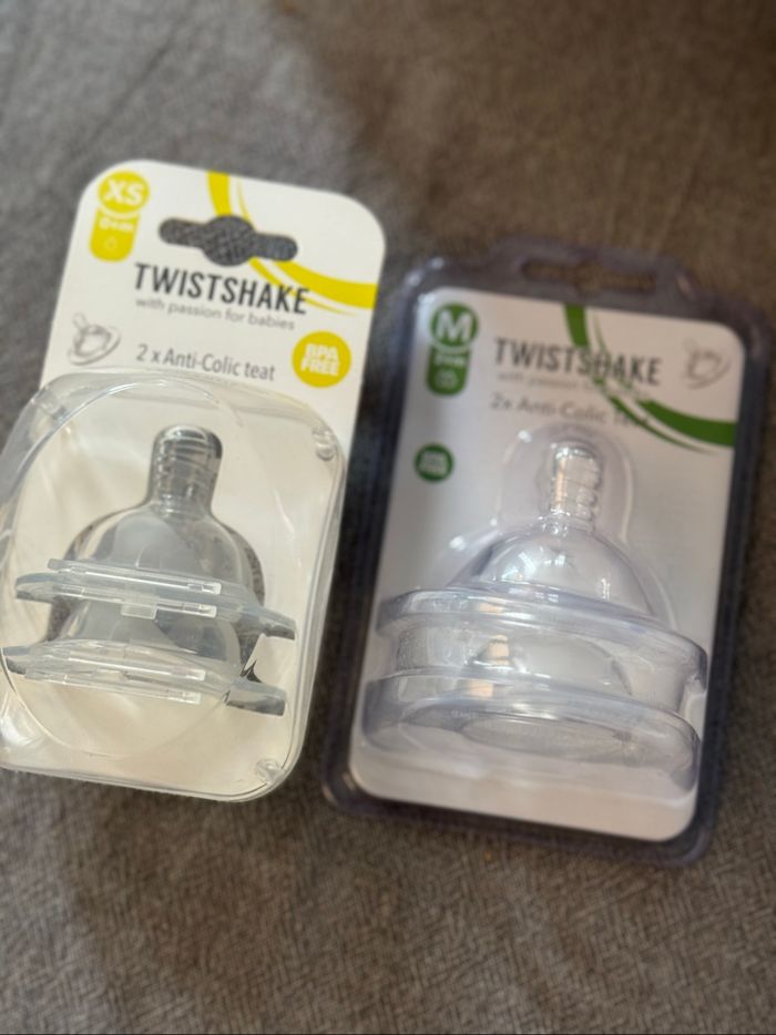 Lot de 7 biberons Anti-coliques Twistshake + 4 tétines anti-coliques - photo numéro 3