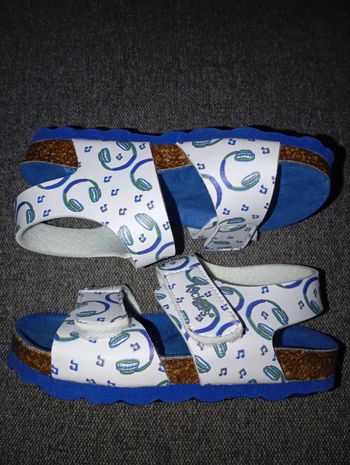 Kickers neuves pour garçon en taille 25