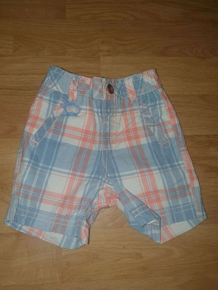 Short 6 mois