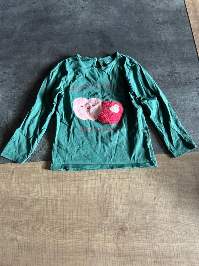 T-shirt manches longues fille taille 3 ans