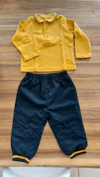 Ensemble polo pantalon 12 mois