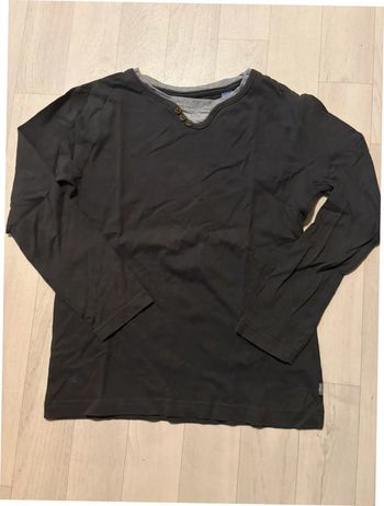 T-shirt okaidi 8 ans manches longues très bon état