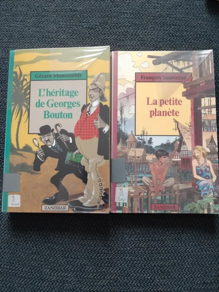 Lot de livres Zanzibar