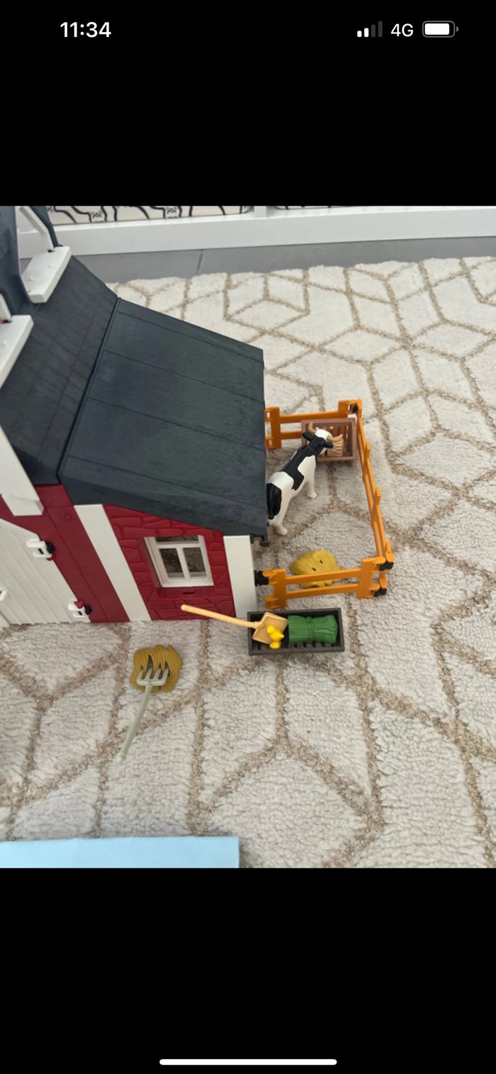 La ferme de playmobil Playmobil Country Ferme avec Silo 9315 animaux chevaux - photo numéro 2
