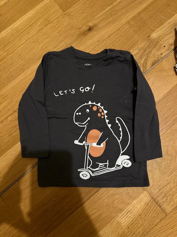 Tee-shirts manche longue taille 18 mois garçon