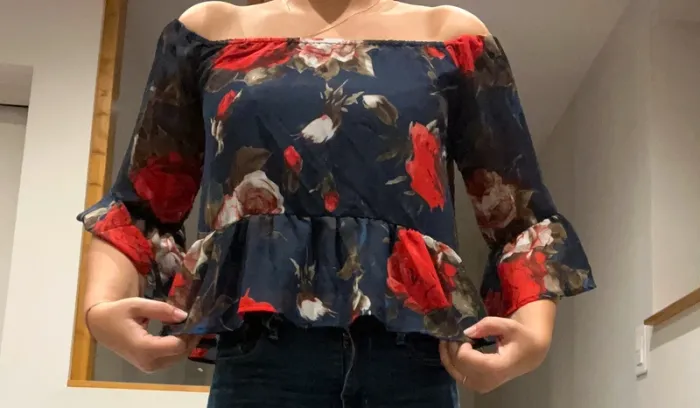 Crop top bleu fleurs - photo numéro 3