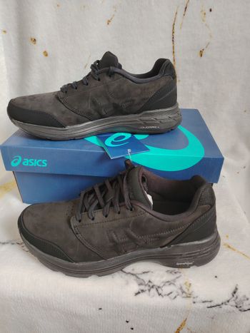 ASICS GEL-ODYSSEY (Neuves avec Étiquette) - Pointure 37