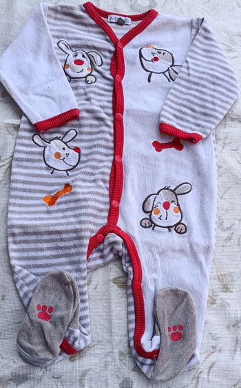 pyjama a rayure gris avec motif de chien et d'os brodé, in extenso, mixte 9 mois