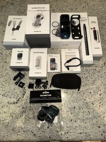 Insta360 X4