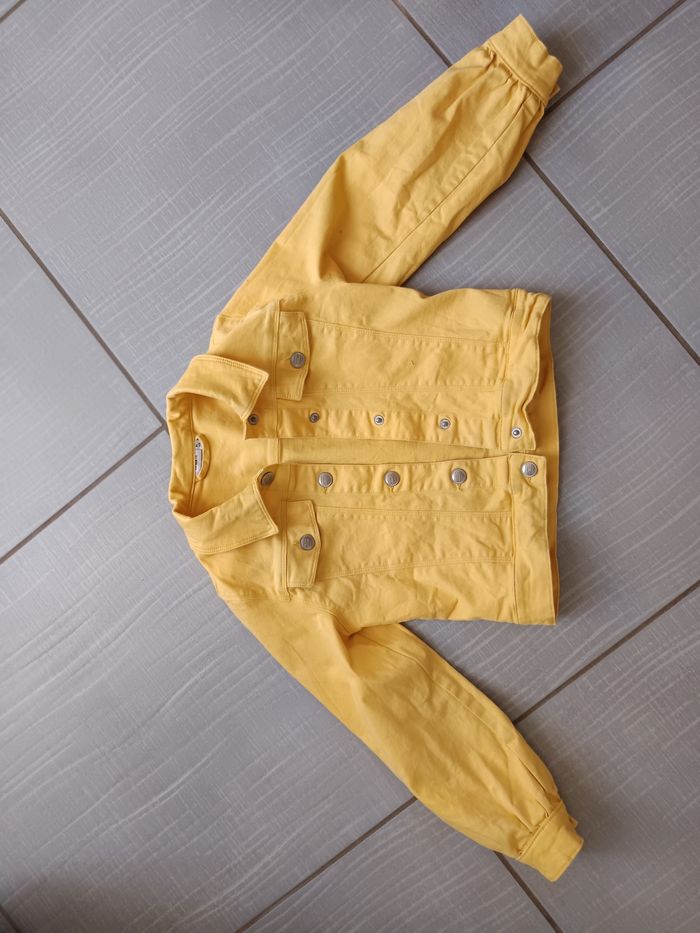 Veste en jean jaune 8 ans TBE Name it