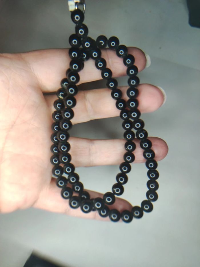 Collier de perles noires lithothérapie - photo numéro 3