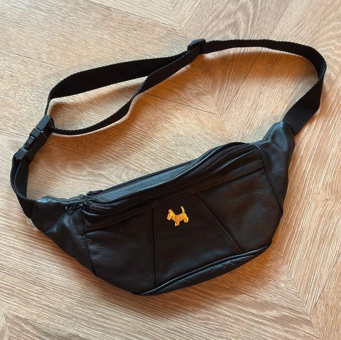 Banane vintage noire logo doré Chipie – Années 90
