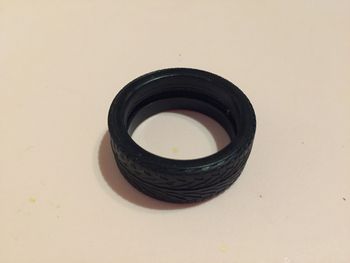 Pneu seul pièce détachée miniature Norev Volkswagen golf v gti zender 1/18