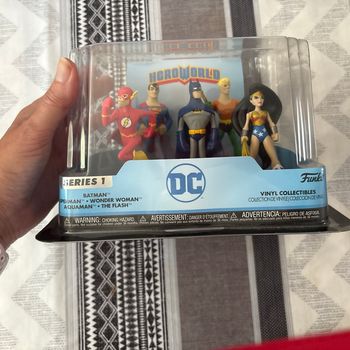 Figurine