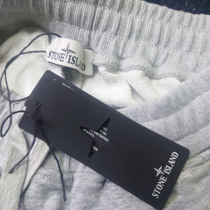 Pantalon jogging Stone Island - Taille L - photo numéro 3