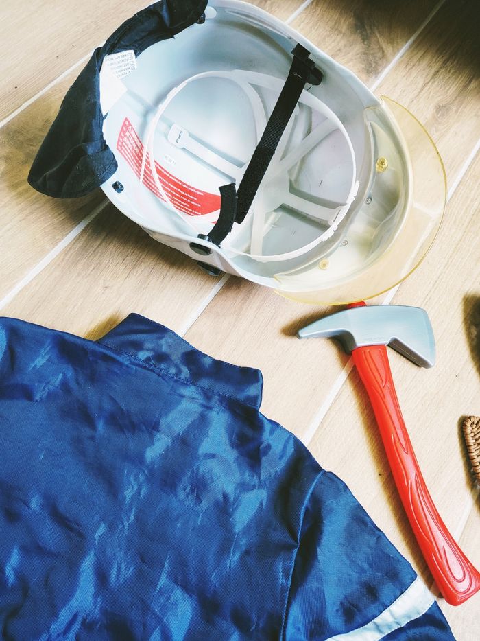 🚒Déguisement costume de Pompier avec accessoires pour enfant marque Oxybul - photo numéro 5