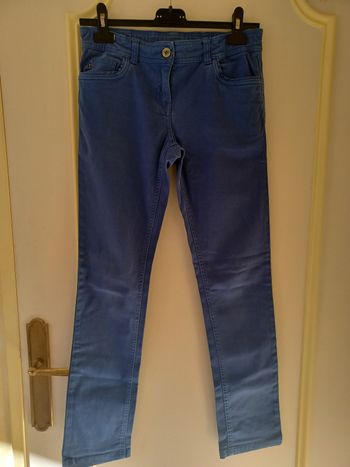 Jeans couleur bleu dur fille bilook 14 ans