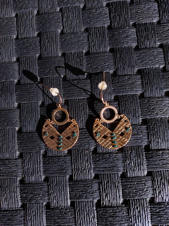 Boucles d'oreilles dorées et vertes