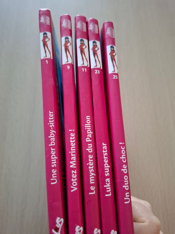 Lot de 5 livres Miraculous La bibliothèque Rose - photo numéro 2