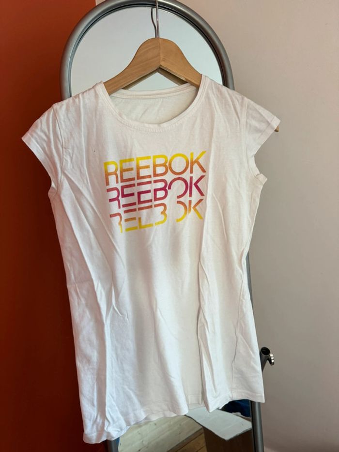 T-shirt Reebook