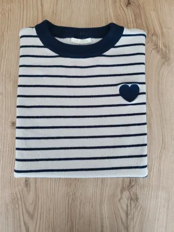 Pull col rond femme a rayures motif coeur Lili lala taille unique