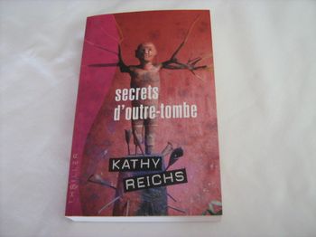 Livre Secrets d'outre-tombe