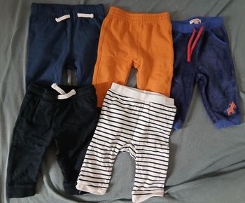 Lot pantalons garçon 6 mois