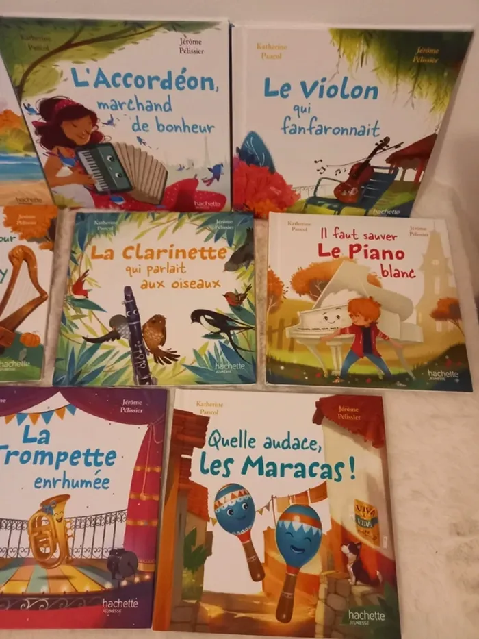 Lot 8 livres enfants collection En avant la musique Promo - photo numéro 3