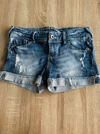 Short jean stradivarius
