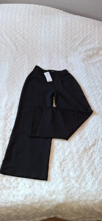 Pantalon noir jambes larges terranova neuf avec étiquette