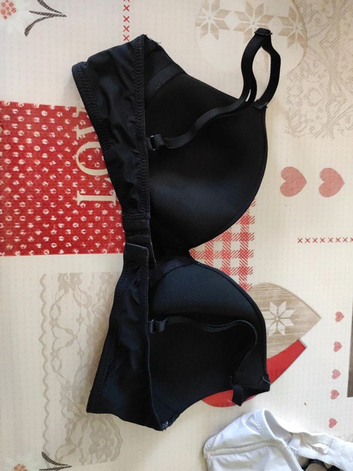 Soutien gorge - photo numéro 2