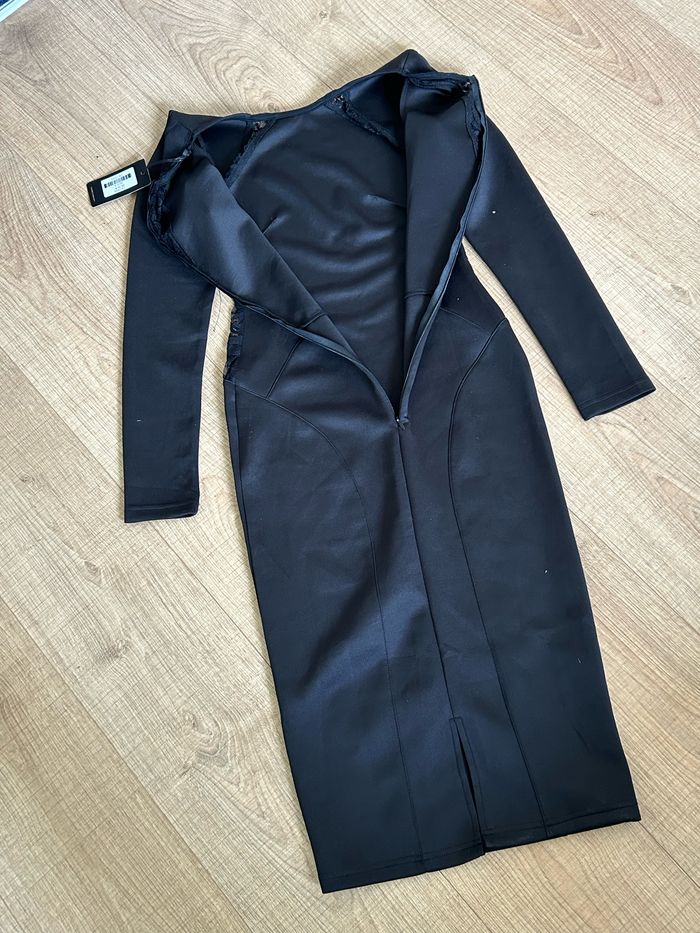 Robe noire mi longue neuve avec dentelle Chic by Lirette taille S - photo numéro 9