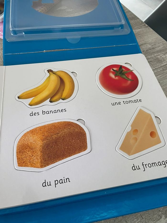 Je découvre mes premiers mots - photo numéro 2