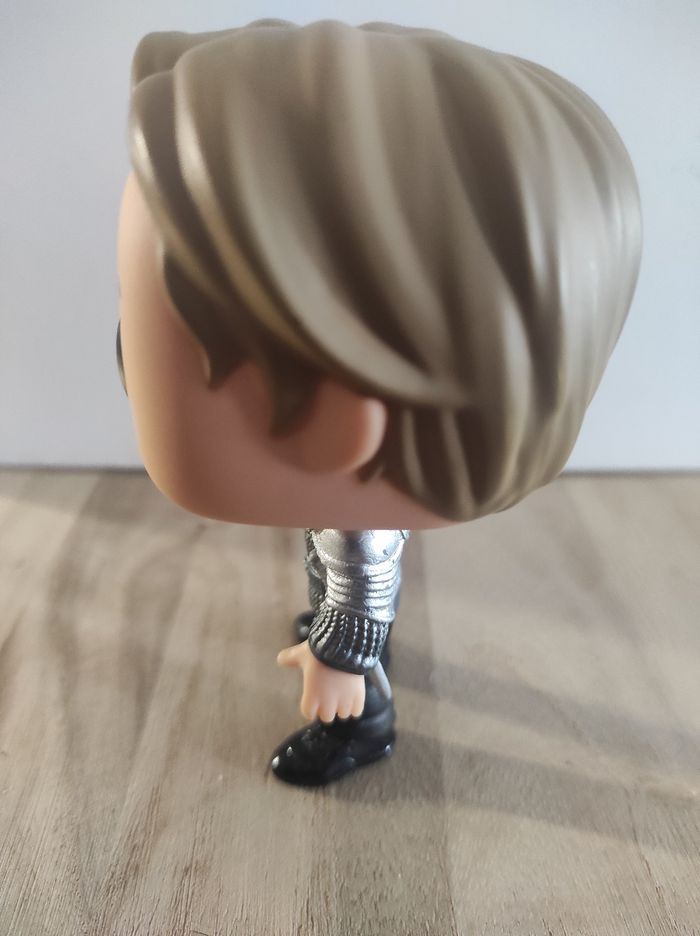 Figurine Funko pop Romeo 708 SANS boîte ( Roméo et Juliette ) - photo numéro 4