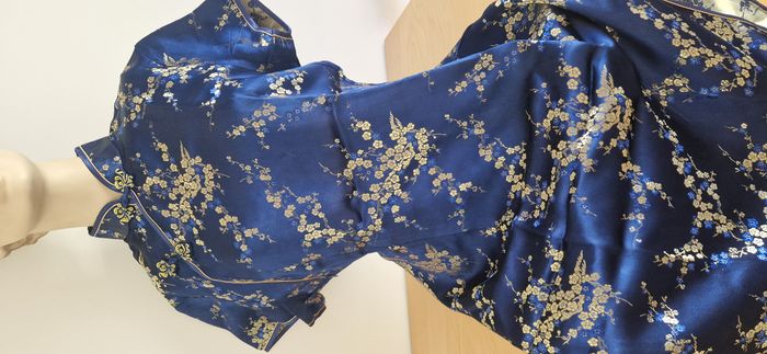 Robe chinoise - T. 44 - Comme neuve - photo numéro 2